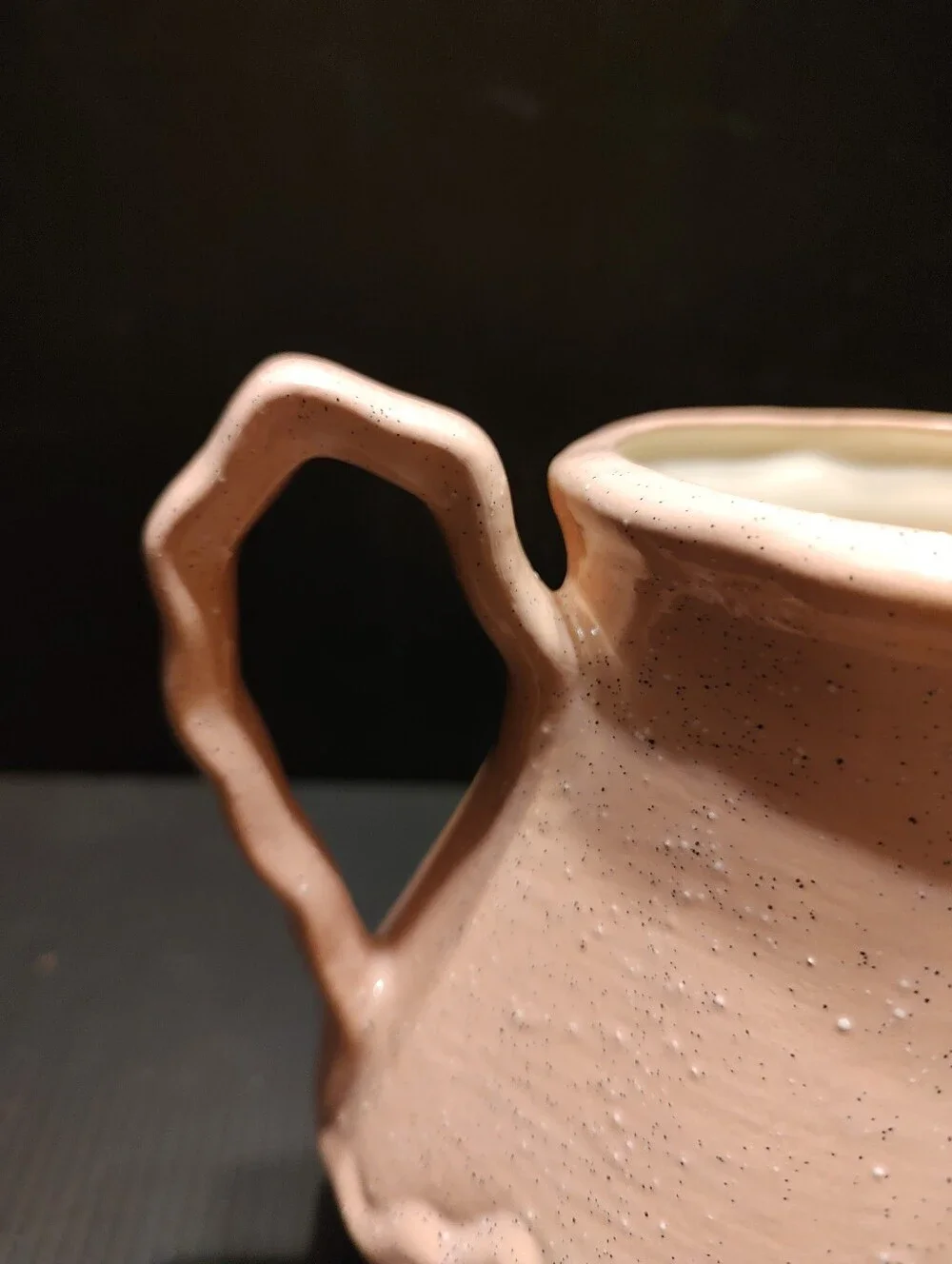 🌷🩷🌷Lovely Vtg 80's Hand Crafted Victorian Inspired Rose Pink Speckled Pottery